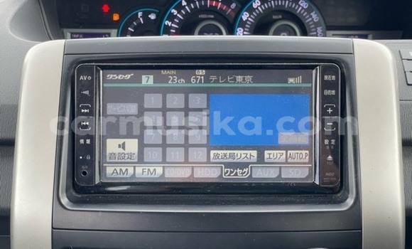 Tenga Tsaru Toyota Noah Nhema Mota in Beitbridge in Matabeleland South Tenga Tsaru Toyota Noah Nhema Mota in Beitbridge in Matabeleland South