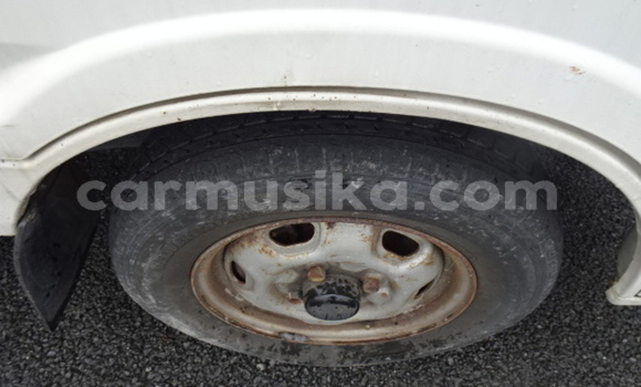 Buy Used Nissan Vanette White Car in Beitbridge in Matabeleland South Buy Used Nissan Vanette White Car in Beitbridge in Matabeleland South