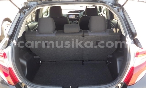 Tenga Tsaru Toyota Vitz Nhema Mota in Beitbridge in Matabeleland South Tenga Tsaru Toyota Vitz Nhema Mota in Beitbridge in Matabeleland South