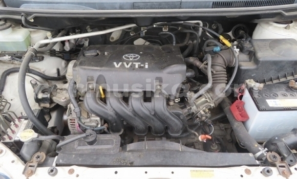 Acheter Occasion Voiture Toyota Corolla Spacio Blanc à Beitbridge, Matabeleland South Acheter Occasion Voiture Toyota Corolla Spacio Blanc à Beitbridge, Matabeleland South