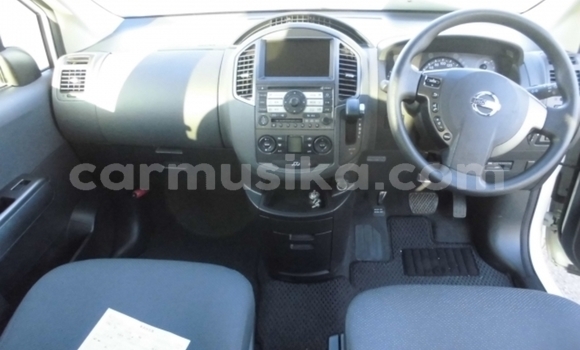 Acheter Occasion Voiture Nissan Lafesta Blanc à Beitbridge, Matabeleland South Acheter Occasion Voiture Nissan Lafesta Blanc à Beitbridge, Matabeleland South