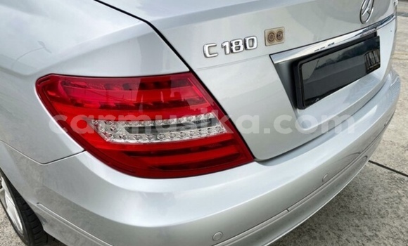 Nunua Ilio tumika Mercedes‒Benz C–Class Fedha Gari ndani ya Beitbridge nchini Matabeleland Kusini Nunua Ilio tumika Mercedes‒Benz C–Class Fedha Gari ndani ya Beitbridge nchini Matabeleland Kusini