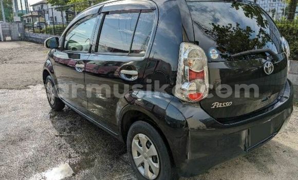 Acheter Occasion Voiture Toyota Passo Noir à Beitbridge, Matabeleland South Acheter Occasion Voiture Toyota Passo Noir à Beitbridge, Matabeleland South