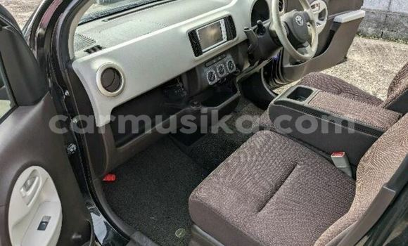 Acheter Occasion Voiture Toyota Passo Noir à Beitbridge, Matabeleland South Acheter Occasion Voiture Toyota Passo Noir à Beitbridge, Matabeleland South