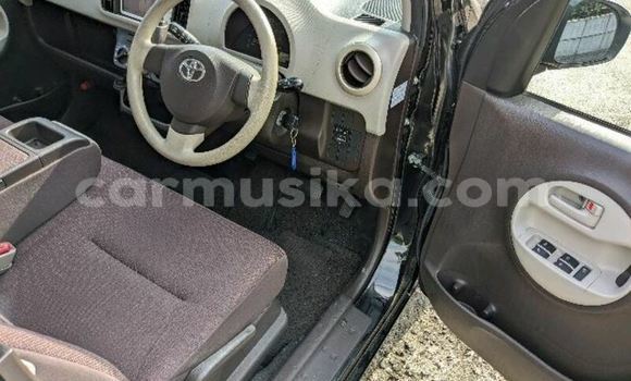 Acheter Occasion Voiture Toyota Passo Noir à Beitbridge, Matabeleland South Acheter Occasion Voiture Toyota Passo Noir à Beitbridge, Matabeleland South