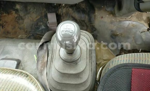 Nunua Ilio tumika Toyota Dyna Nyeupe Lori ndani ya Beitbridge nchini Matabeleland Kusini Nunua Ilio tumika Toyota Dyna Nyeupe Lori ndani ya Beitbridge nchini Matabeleland Kusini