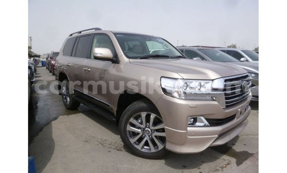 Tenga Imported Toyota Land Cruiser Zvimwe Mota in Import - Dubai in Harare Tenga Imported Toyota Land Cruiser Zvimwe Mota in Import - Dubai in Harare