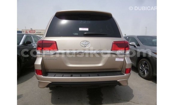 Tenga Imported Toyota Land Cruiser Zvimwe Mota in Import - Dubai in Harare Tenga Imported Toyota Land Cruiser Zvimwe Mota in Import - Dubai in Harare