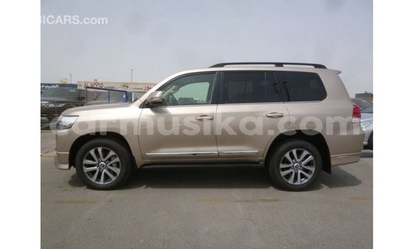 Tenga Imported Toyota Land Cruiser Zvimwe Mota in Import - Dubai in Harare Tenga Imported Toyota Land Cruiser Zvimwe Mota in Import - Dubai in Harare