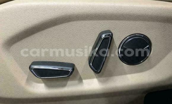 Acheter Occasion Voiture Ford Explorer Blanc à Beitbridge, Matabeleland South Acheter Occasion Voiture Ford Explorer Blanc à Beitbridge, Matabeleland South