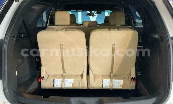 Acheter Occasion Voiture Ford Explorer Blanc à Beitbridge, Matabeleland South Acheter Occasion Voiture Ford Explorer Blanc à Beitbridge, Matabeleland South