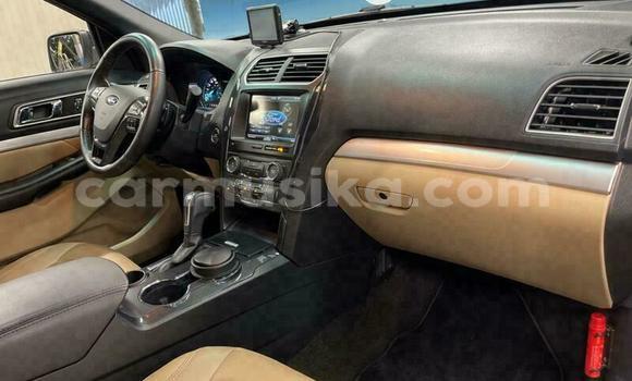 Acheter Occasion Voiture Ford Explorer Blanc à Beitbridge, Matabeleland South Acheter Occasion Voiture Ford Explorer Blanc à Beitbridge, Matabeleland South