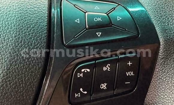 Acheter Occasion Voiture Ford Explorer Blanc à Beitbridge, Matabeleland South Acheter Occasion Voiture Ford Explorer Blanc à Beitbridge, Matabeleland South