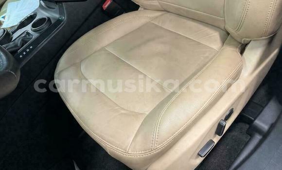 Acheter Occasion Voiture Ford Explorer Blanc à Beitbridge, Matabeleland South Acheter Occasion Voiture Ford Explorer Blanc à Beitbridge, Matabeleland South