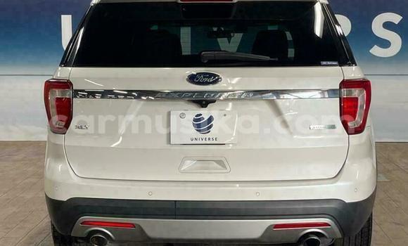 Acheter Occasion Voiture Ford Explorer Blanc à Beitbridge, Matabeleland South Acheter Occasion Voiture Ford Explorer Blanc à Beitbridge, Matabeleland South