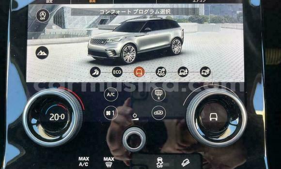 Acheter Occasion Voiture Land Rover Range Rover Velar Blanc à Beitbridge, Matabeleland South Acheter Occasion Voiture Land Rover Range Rover Velar Blanc à Beitbridge, Matabeleland South