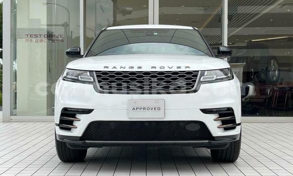 Acheter Occasion Voiture Land Rover Range Rover Velar Blanc à Beitbridge, Matabeleland South Acheter Occasion Voiture Land Rover Range Rover Velar Blanc à Beitbridge, Matabeleland South