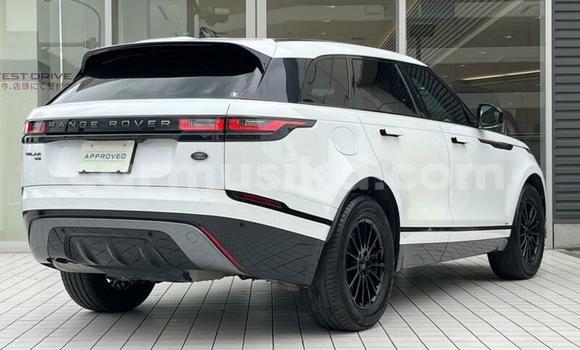 Acheter Occasion Voiture Land Rover Range Rover Velar Blanc à Beitbridge, Matabeleland South Acheter Occasion Voiture Land Rover Range Rover Velar Blanc à Beitbridge, Matabeleland South
