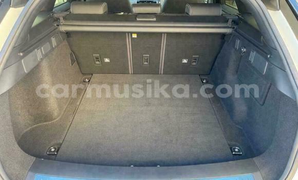 Acheter Occasion Voiture Land Rover Range Rover Velar Blanc à Beitbridge, Matabeleland South Acheter Occasion Voiture Land Rover Range Rover Velar Blanc à Beitbridge, Matabeleland South