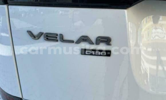 Acheter Occasion Voiture Land Rover Range Rover Velar Blanc à Beitbridge, Matabeleland South Acheter Occasion Voiture Land Rover Range Rover Velar Blanc à Beitbridge, Matabeleland South