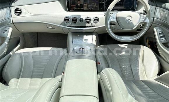 Acheter Occasion Voiture Mercedes‒Benz S–Class Blanc à Beitbridge, Matabeleland South Acheter Occasion Voiture Mercedes‒Benz S–Class Blanc à Beitbridge, Matabeleland South