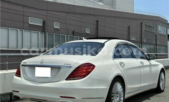 Acheter Occasion Voiture Mercedes‒Benz S–Class Blanc à Beitbridge, Matabeleland South Acheter Occasion Voiture Mercedes‒Benz S–Class Blanc à Beitbridge, Matabeleland South