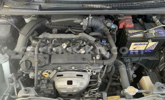 Buy Used Toyota Vitz Silver Car in Beitbridge in Matabeleland South Buy Used Toyota Vitz Silver Car in Beitbridge in Matabeleland South