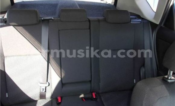 Acheter Occasion Voiture Toyota Auris Gris à Beitbridge, Matabeleland South Acheter Occasion Voiture Toyota Auris Gris à Beitbridge, Matabeleland South