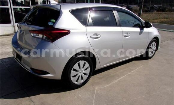 Acheter Occasion Voiture Toyota Auris Gris à Beitbridge, Matabeleland South Acheter Occasion Voiture Toyota Auris Gris à Beitbridge, Matabeleland South