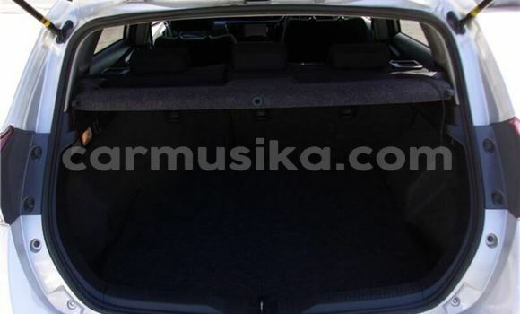 Acheter Occasion Voiture Toyota Auris Gris à Beitbridge, Matabeleland South Acheter Occasion Voiture Toyota Auris Gris à Beitbridge, Matabeleland South