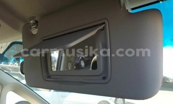 Acheter Occasion Voiture Honda Fit Beige à Beitbridge, Matabeleland South Acheter Occasion Voiture Honda Fit Beige à Beitbridge, Matabeleland South