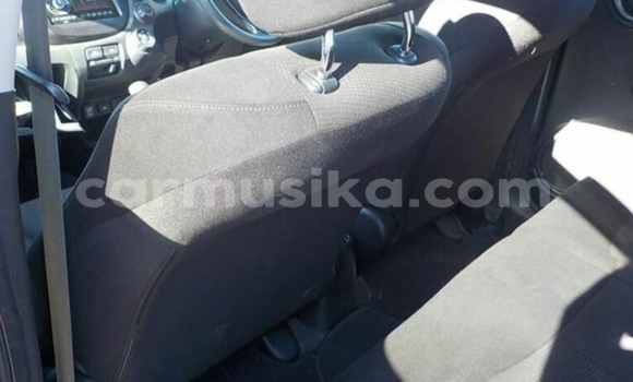 Acheter Occasion Voiture Honda Fit Beige à Beitbridge, Matabeleland South Acheter Occasion Voiture Honda Fit Beige à Beitbridge, Matabeleland South