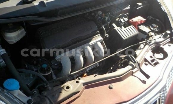 Acheter Occasion Voiture Honda Fit Beige à Beitbridge, Matabeleland South Acheter Occasion Voiture Honda Fit Beige à Beitbridge, Matabeleland South