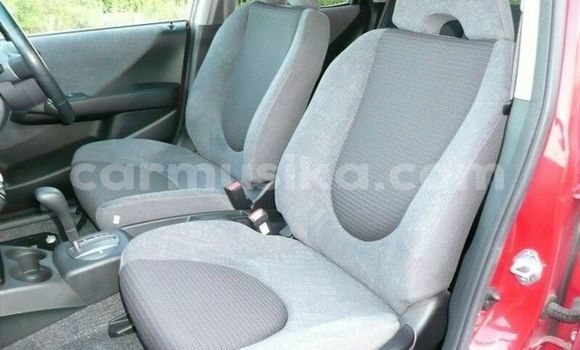 Acheter Occasion Voiture Honda Fit Rouge à Beitbridge, Matabeleland South Acheter Occasion Voiture Honda Fit Rouge à Beitbridge, Matabeleland South