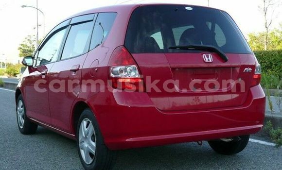 Acheter Occasion Voiture Honda Fit Rouge à Beitbridge, Matabeleland South Acheter Occasion Voiture Honda Fit Rouge à Beitbridge, Matabeleland South