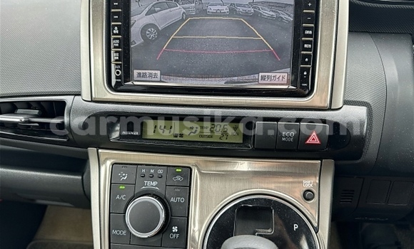 Buy Used Toyota Wish Silver Car in Beitbridge in Matabeleland South Buy Used Toyota Wish Silver Car in Beitbridge in Matabeleland South