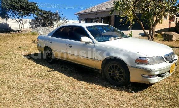 Nunua Ilio tumika Toyota Mark II Nyeupe Gari ndani ya Harare nchini Harare Nunua Ilio tumika Toyota Mark II Nyeupe Gari ndani ya Harare nchini Harare