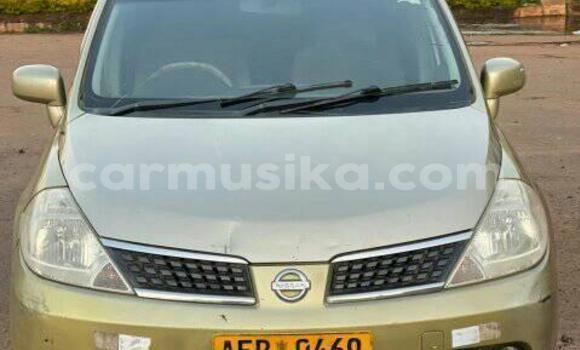 Nunua Ilio tumika Nissan Tiida Nyingine Gari ndani ya Harare nchini Harare