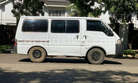 Nunua Ilio tumika Nissan Vanette Nyeupe Gari ndani ya Harare nchini Harare Nunua Ilio tumika Nissan Vanette Nyeupe Gari ndani ya Harare nchini Harare