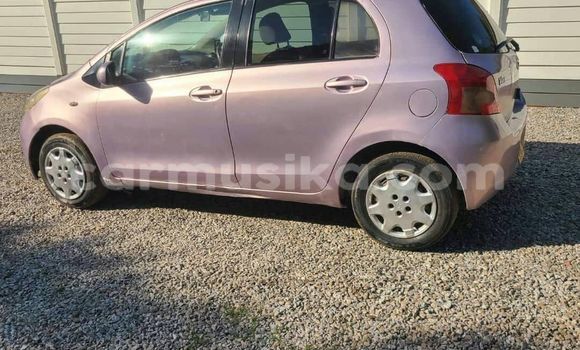 Nunua Ilio tumika Toyota Vitz Nyingine Gari ndani ya Harare nchini Harare Nunua Ilio tumika Toyota Vitz Nyingine Gari ndani ya Harare nchini Harare