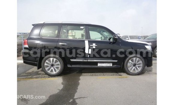 Tenga Imported Toyota Land Cruiser Nhema Mota in Import - Dubai in Harare Tenga Imported Toyota Land Cruiser Nhema Mota in Import - Dubai in Harare