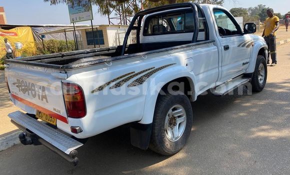 Buy Used Toyota Kluger White Car in Harare in Harare Buy Used Toyota Kluger White Car in Harare in Harare