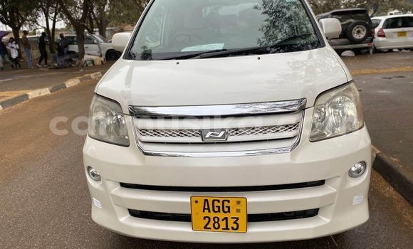 Buy Used Toyota Noah White Car in Harare in Harare Buy Used Toyota Noah White Car in Harare in Harare
