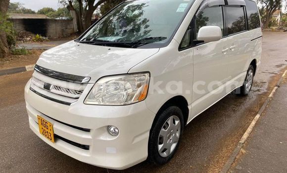 Buy Used Toyota Noah White Car in Harare in Harare Buy Used Toyota Noah White Car in Harare in Harare