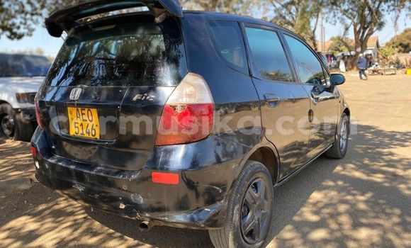 Buy Used Honda Fit Blue Car in Harare in Harare Buy Used Honda Fit Blue Car in Harare in Harare