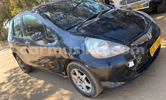 Buy Used Honda Fit Blue Car in Harare in Harare Buy Used Honda Fit Blue Car in Harare in Harare