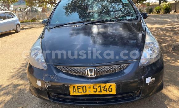 Buy Used Honda Fit Blue Car in Harare in Harare Buy Used Honda Fit Blue Car in Harare in Harare