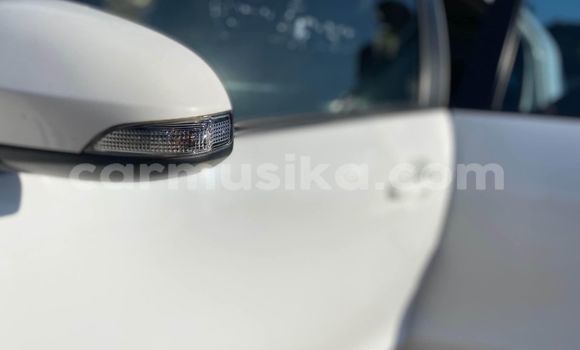 Buy Used Toyota Aqua White Car in Harare in Harare Buy Used Toyota Aqua White Car in Harare in Harare