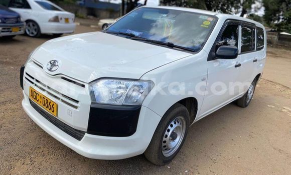 Buy Used Toyota Probox White Car in Harare in Harare Buy Used Toyota Probox White Car in Harare in Harare