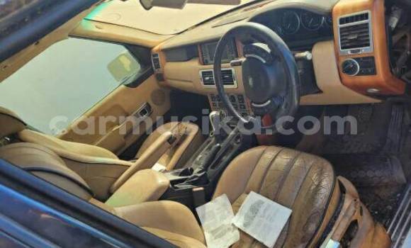 Nunua Ilio tumika Range Rover Range Rover Nyeusi Gari ndani ya Harare nchini Harare Nunua Ilio tumika Range Rover Range Rover Nyeusi Gari ndani ya Harare nchini Harare